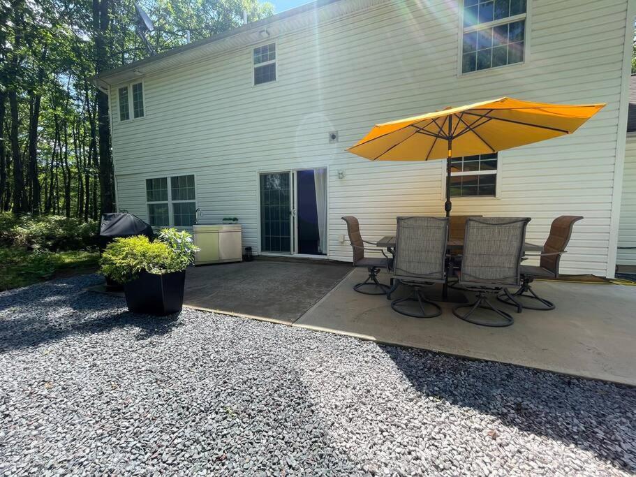 Cheerful Large Bdr & Loft - Game Holiday home *